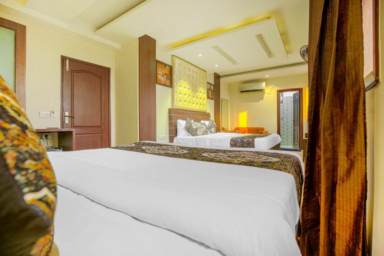 Vk Hotels & Resorts Amritsar Buitenkant foto