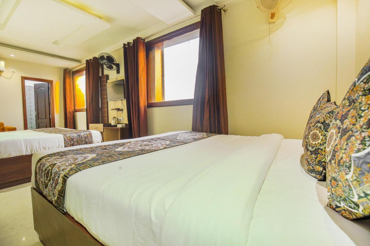 Vk Hotels & Resorts Amritsar Buitenkant foto