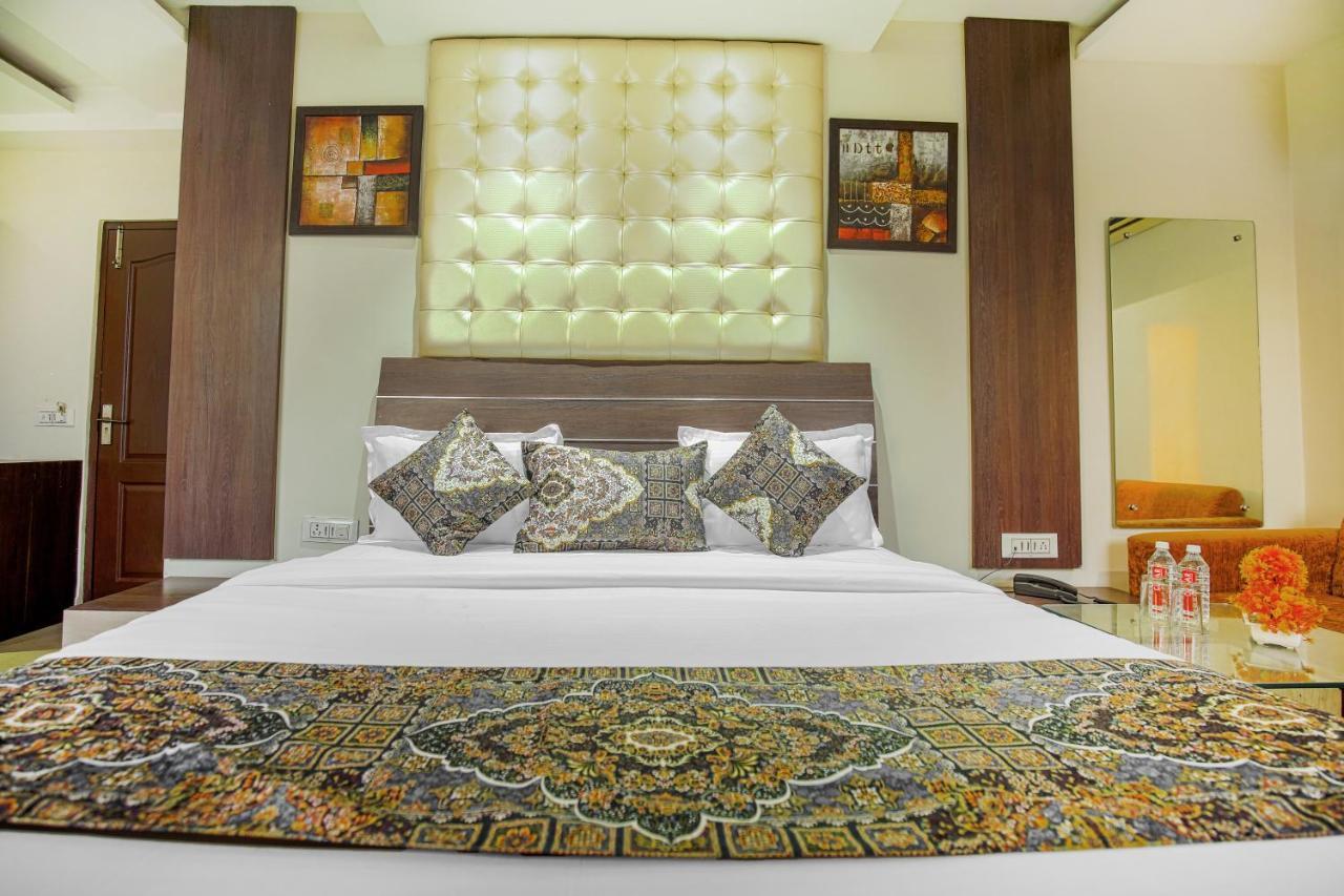 Vk Hotels & Resorts Amritsar Buitenkant foto